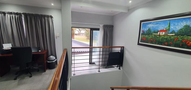 4 Bedroom Property for Sale in Wavecrest Eastern Cape